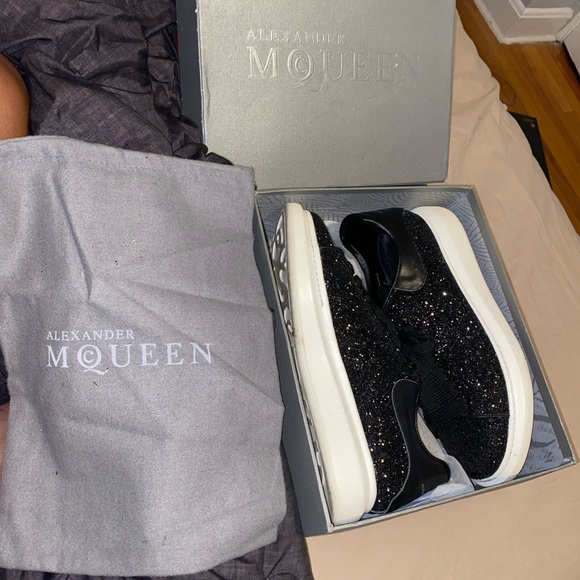 Alexander McQueens, wore only once - Picture 3 of 7